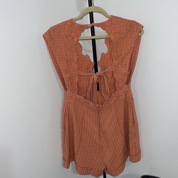 FREE PEOPLE CORAL ROMPER - Picture 2 of 4